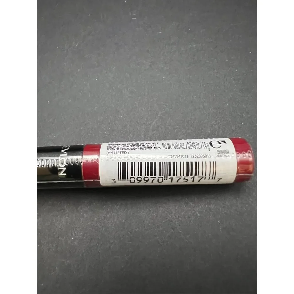 New Sealed Revlon Colorstay Matte Lite Crayon 006 Lift Off